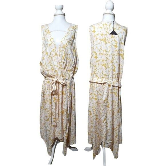 Women's Ava & Viv  Floral Print Sleeveless V-Neck Wrap Dress -Mustard Yellow 4X - Picture 3 of 9